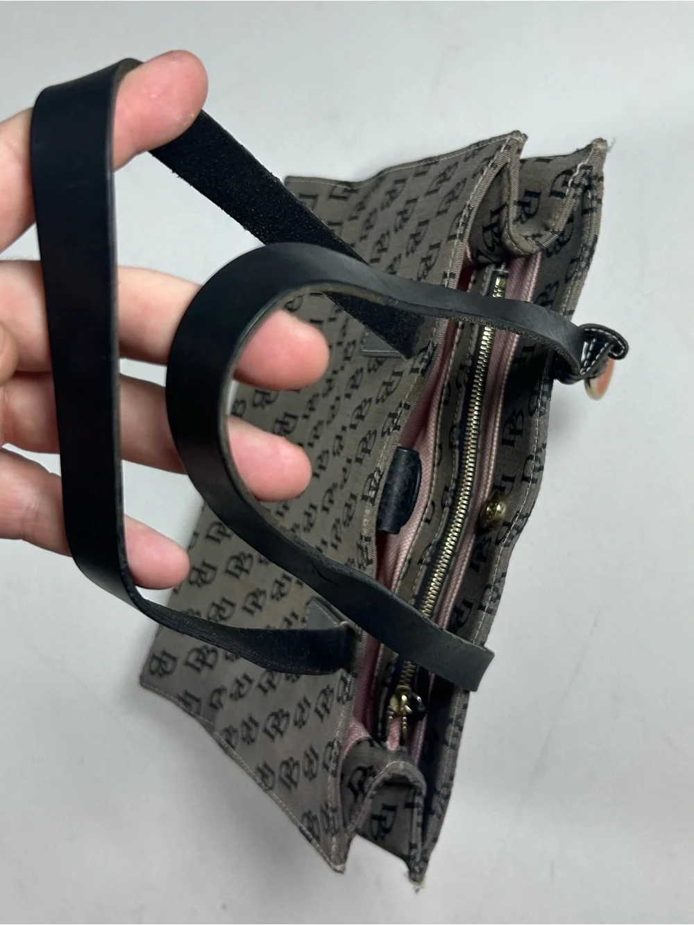 N/A dooney bourke